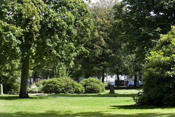 Parkplanen vil opstille målsætninger for byernes grønne område, f.eks. den gamle kirkegård, Esbjerg.